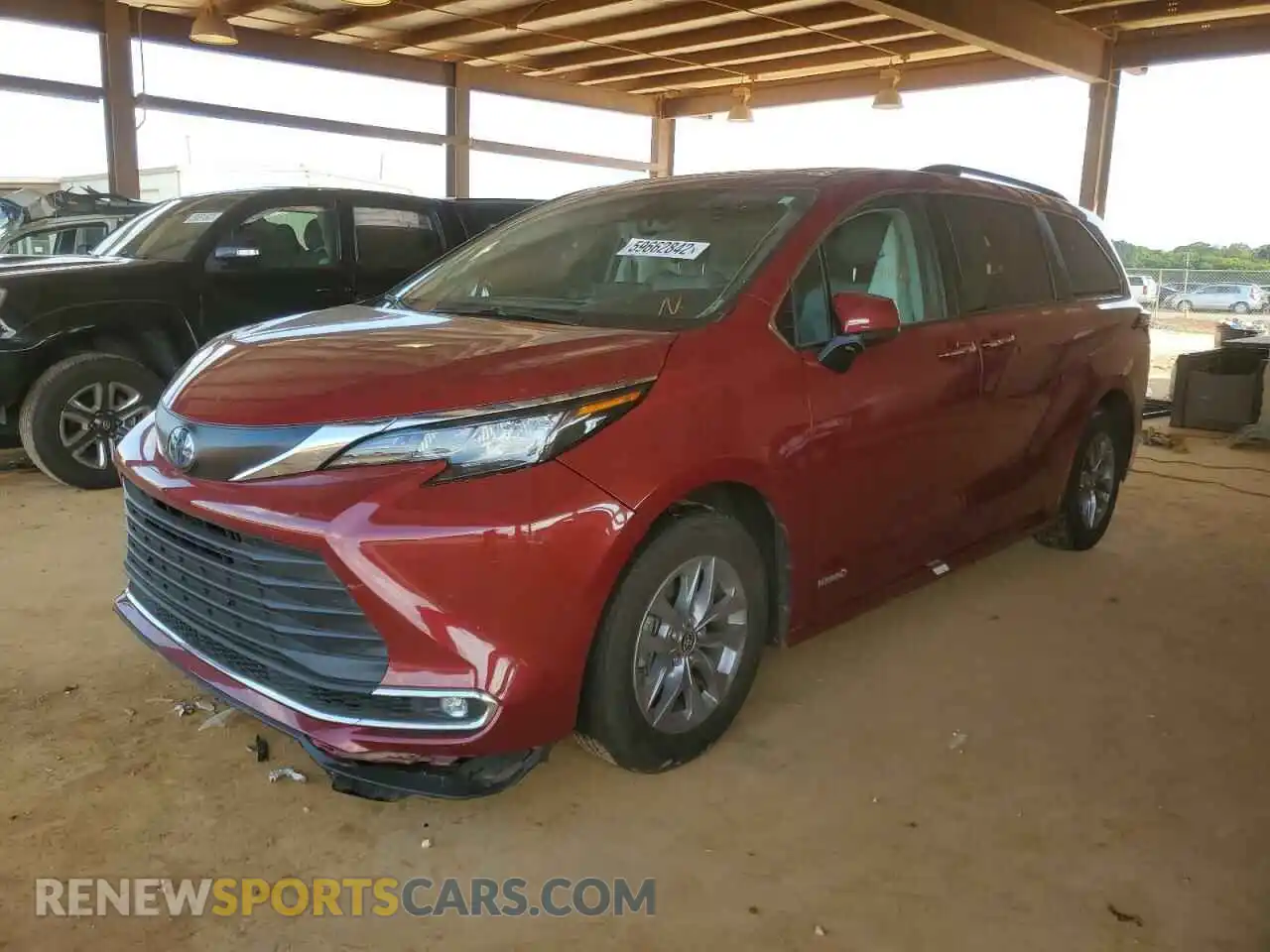 2 Photograph of a damaged car 5TDYRKEC2MS020762 TOYOTA SIENNA 2021