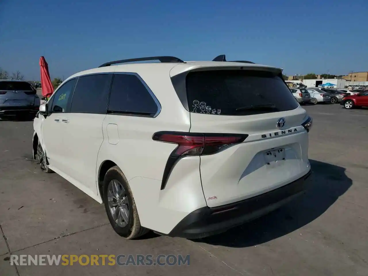 3 Photograph of a damaged car 5TDYRKEC2MS030367 TOYOTA SIENNA 2021