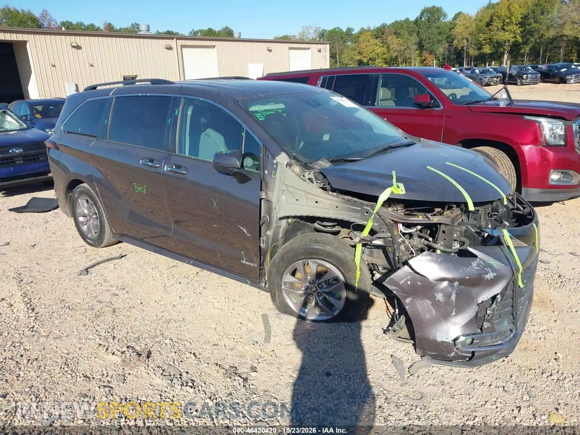 1 Photograph of a damaged car 5TDYRKEC2MS032040 TOYOTA SIENNA 2021