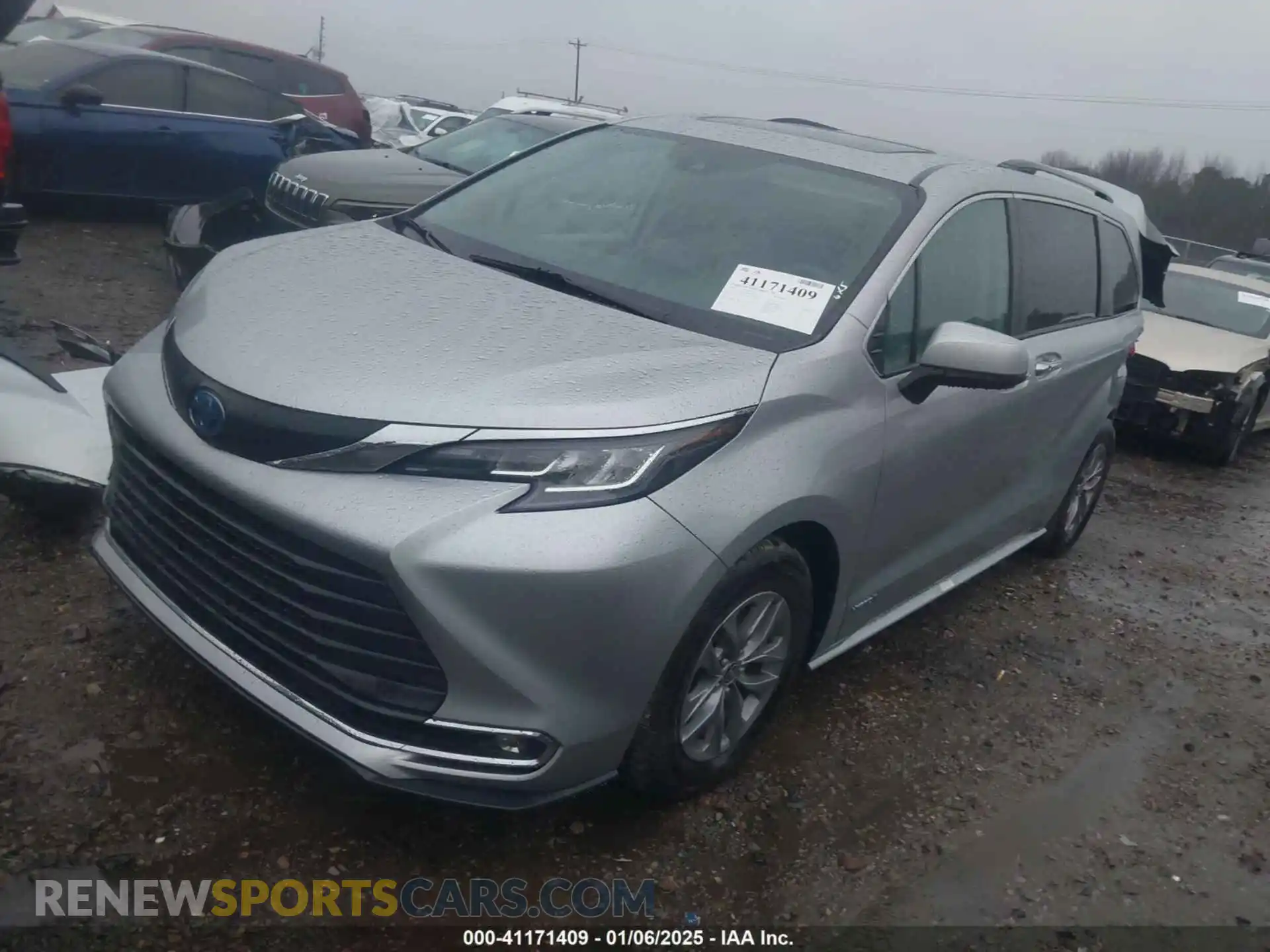 2 Photograph of a damaged car 5TDYRKEC2MS053745 TOYOTA SIENNA 2021