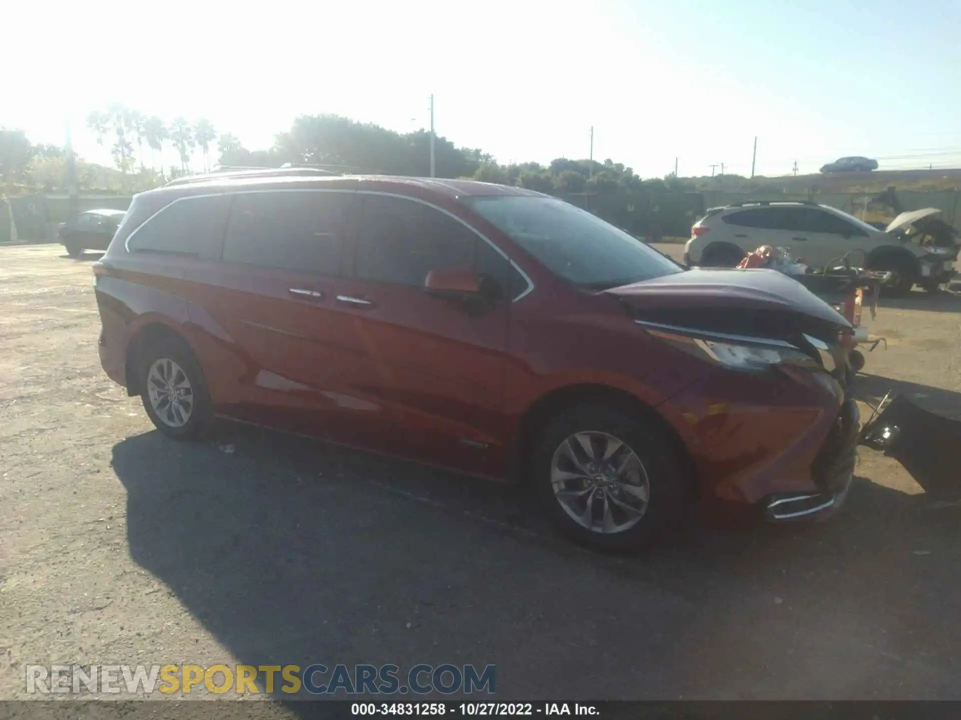 1 Photograph of a damaged car 5TDYRKEC2MS072232 TOYOTA SIENNA 2021