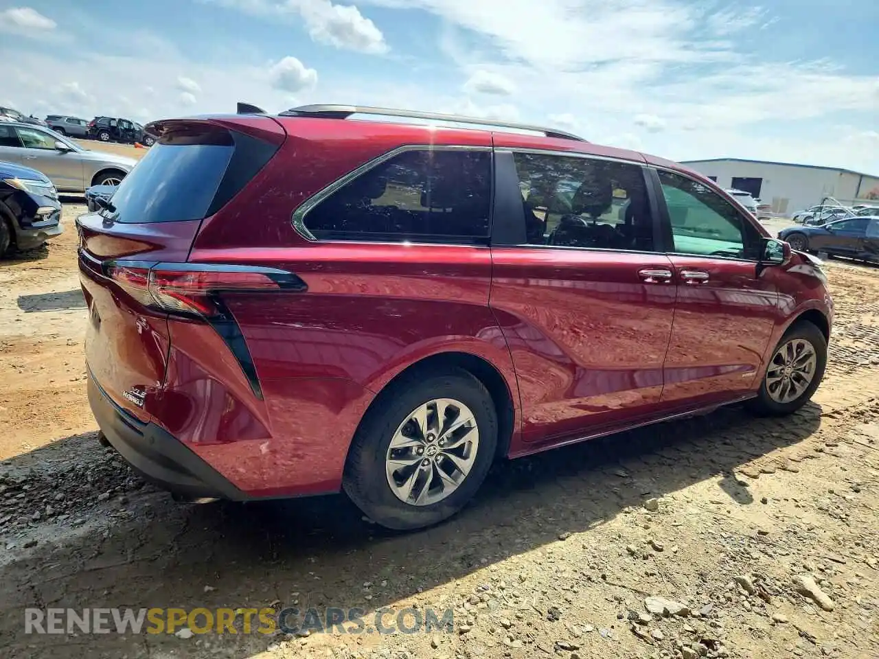 3 Photograph of a damaged car 5TDYRKEC5MS005205 TOYOTA SIENNA 2021
