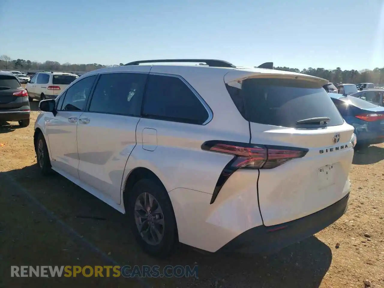 3 Photograph of a damaged car 5TDYRKEC5MS035031 TOYOTA SIENNA 2021