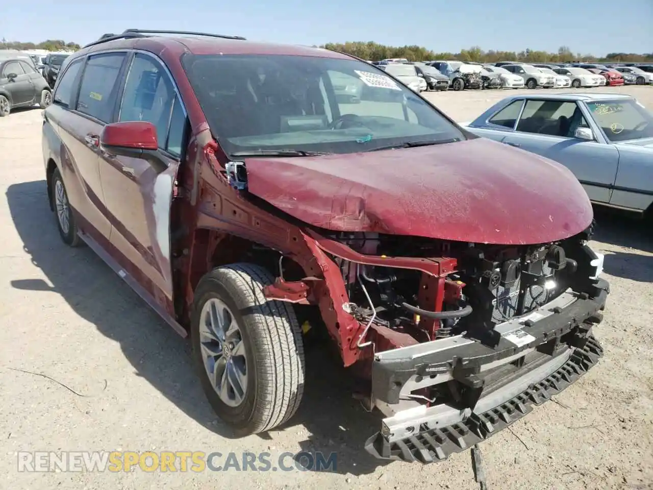 1 Photograph of a damaged car 5TDYRKEC5MS044666 TOYOTA SIENNA 2021