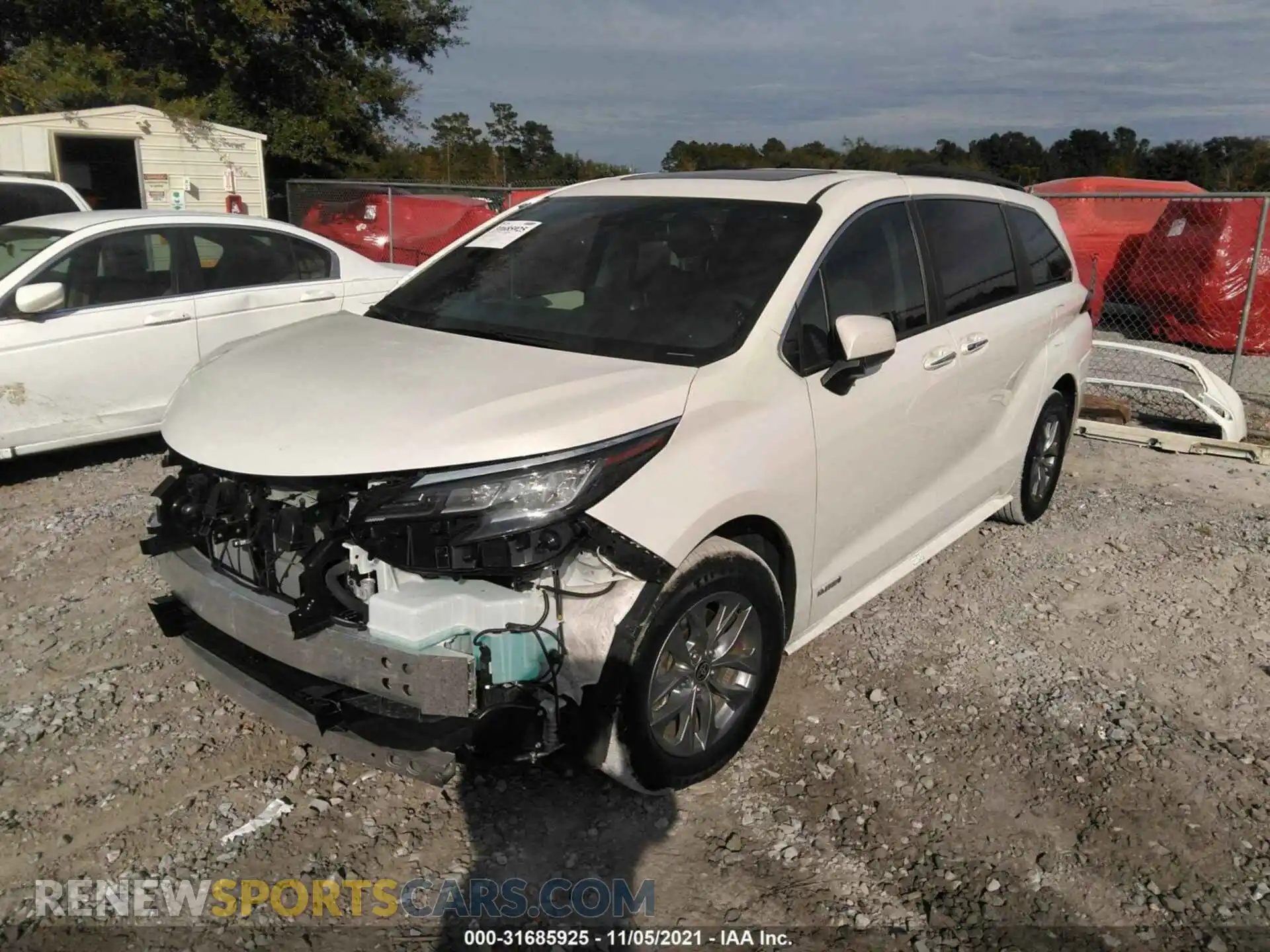 2 Photograph of a damaged car 5TDYRKEC6MS051576 TOYOTA SIENNA 2021