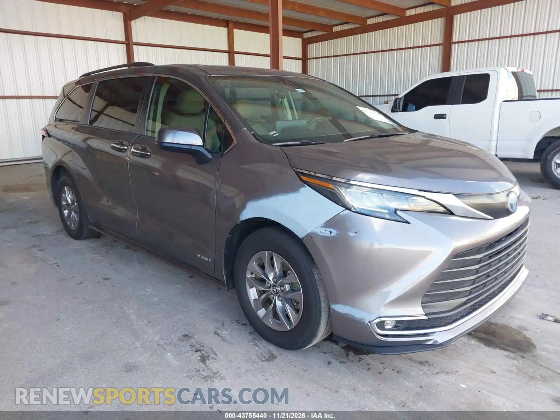 1 Photograph of a damaged car 5TDYRKEC6MS062366 TOYOTA SIENNA 2021