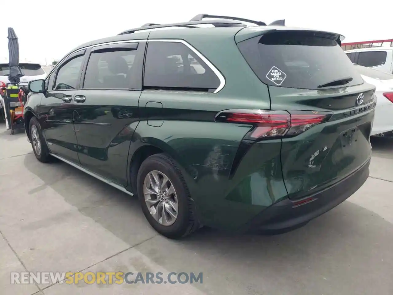 3 Photograph of a damaged car 5TDYRKEC7MS059640 TOYOTA SIENNA 2021
