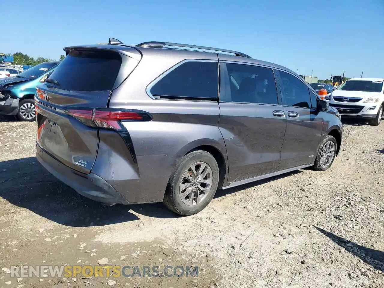 3 Photograph of a damaged car 5TDYRKEC8MS013850 TOYOTA SIENNA 2021