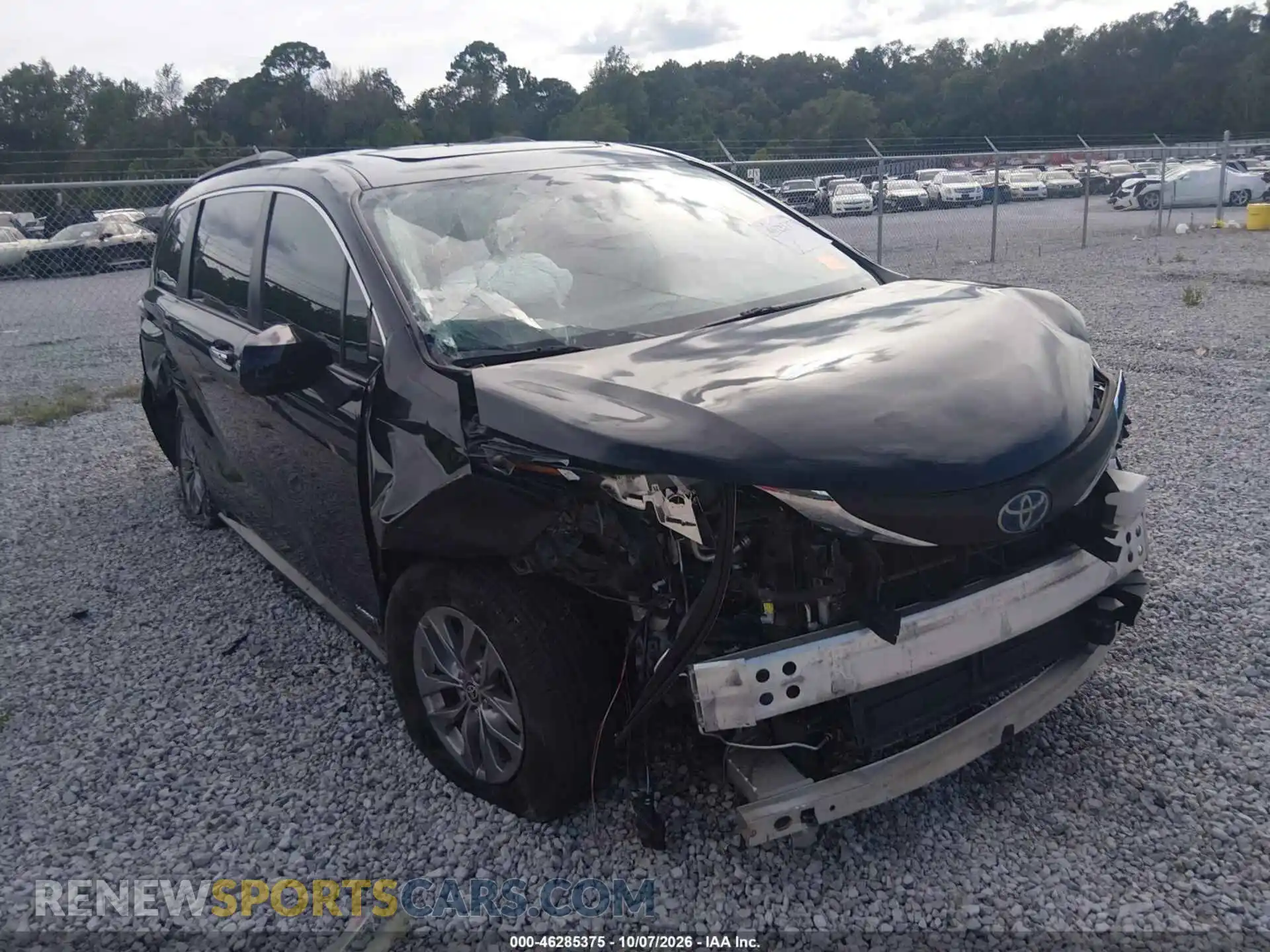 1 Фотография поврежденного автомобиля 5TDYRKEC8MS026016 TOYOTA SIENNA 2021