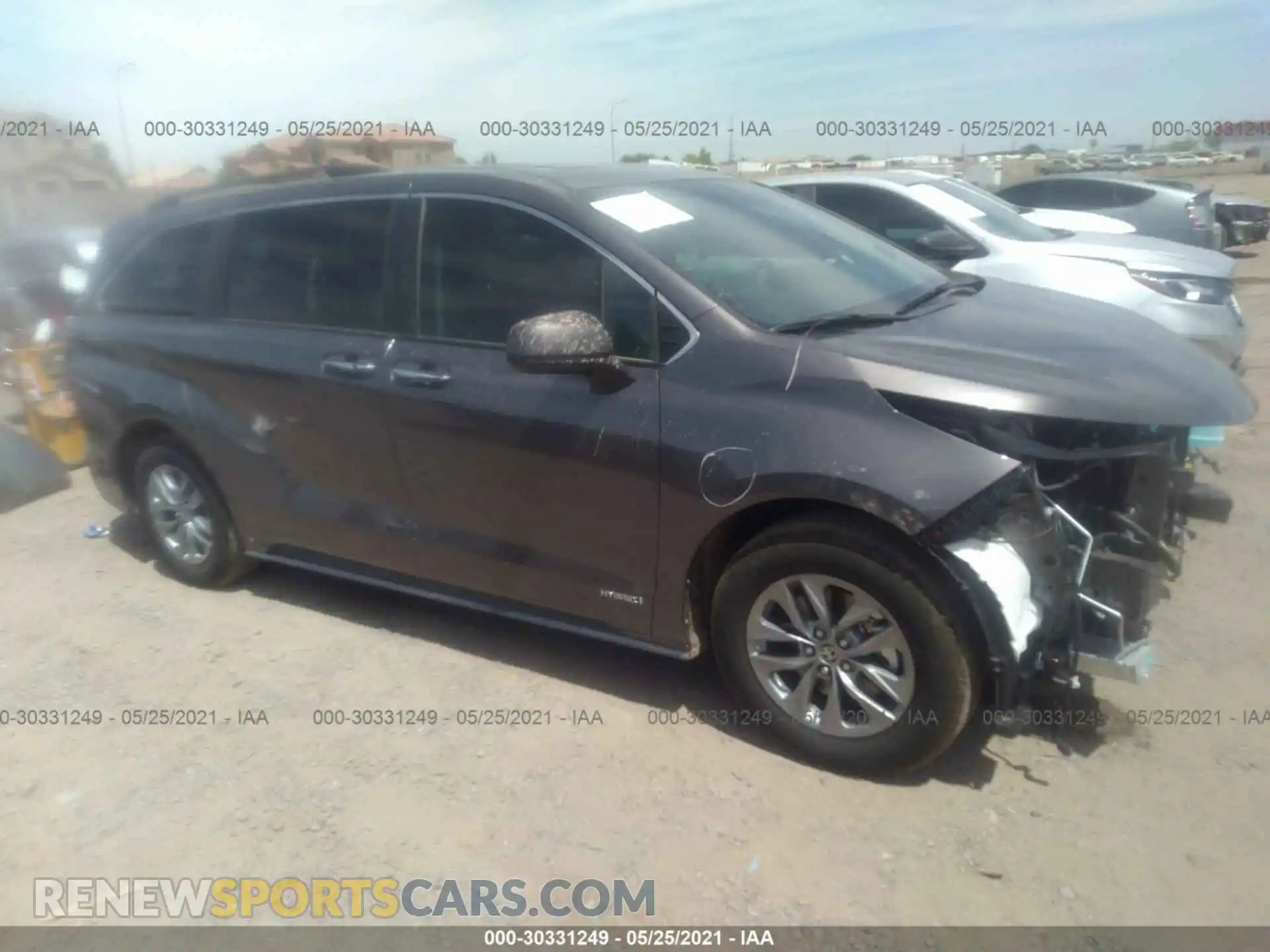 1 Photograph of a damaged car 5TDYRKECXMS028169 TOYOTA SIENNA 2021
