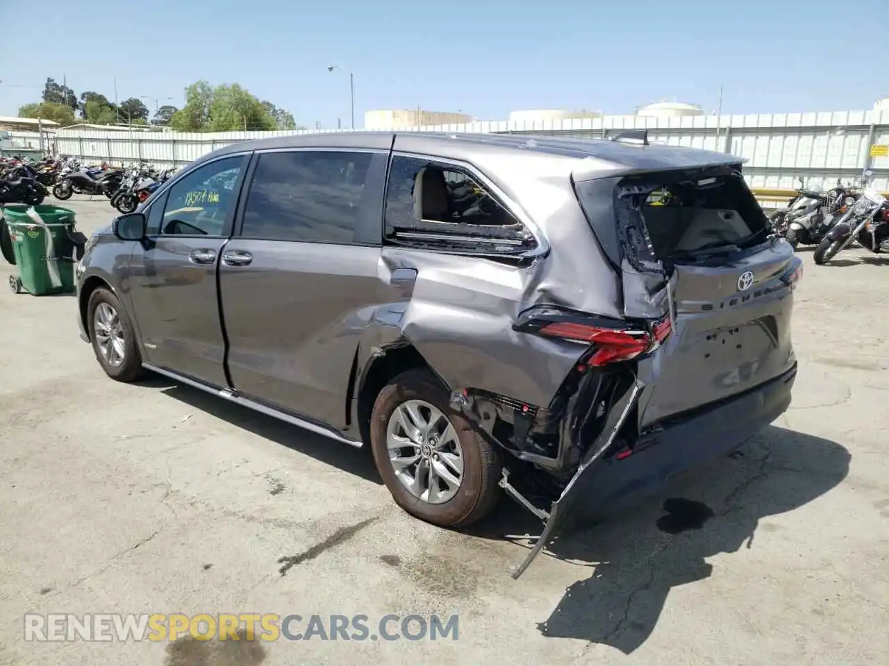 3 Фотография поврежденного автомобиля 5TDYRKECXMS059776 TOYOTA SIENNA 2021