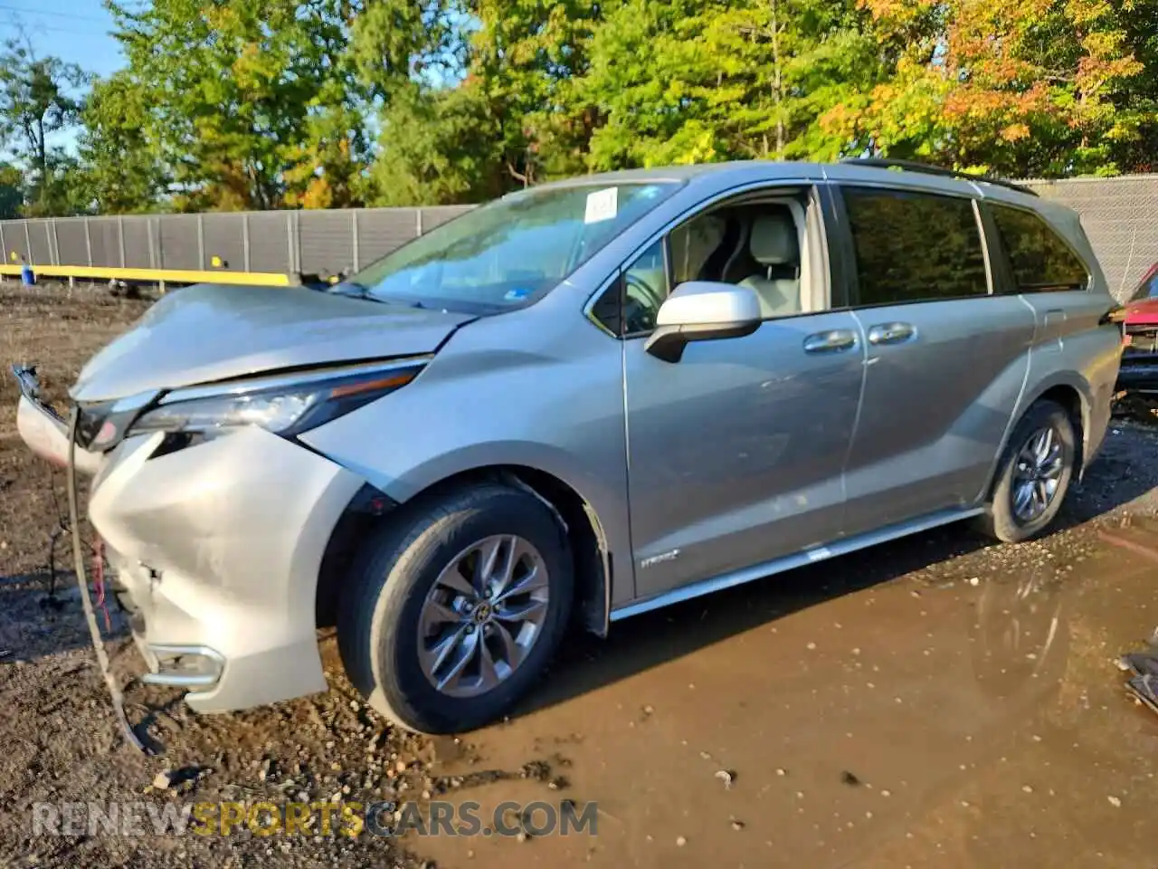 1 Фотография поврежденного автомобиля 5TDYSKFC0MS017278 TOYOTA SIENNA 2021