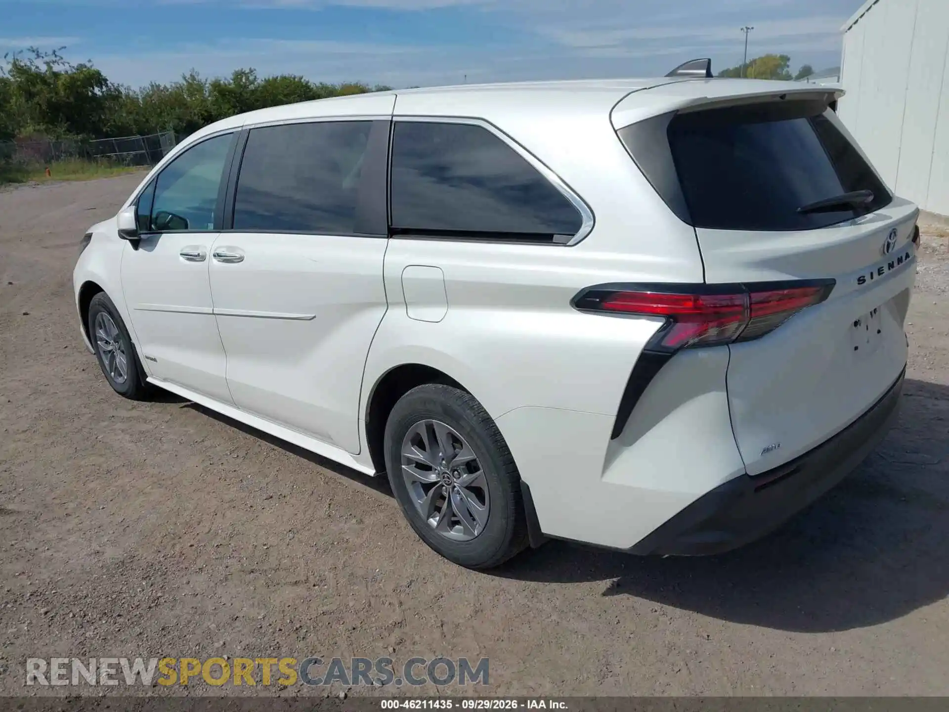 3 Фотография поврежденного автомобиля 5TDYSKFC8MS016900 TOYOTA SIENNA 2021