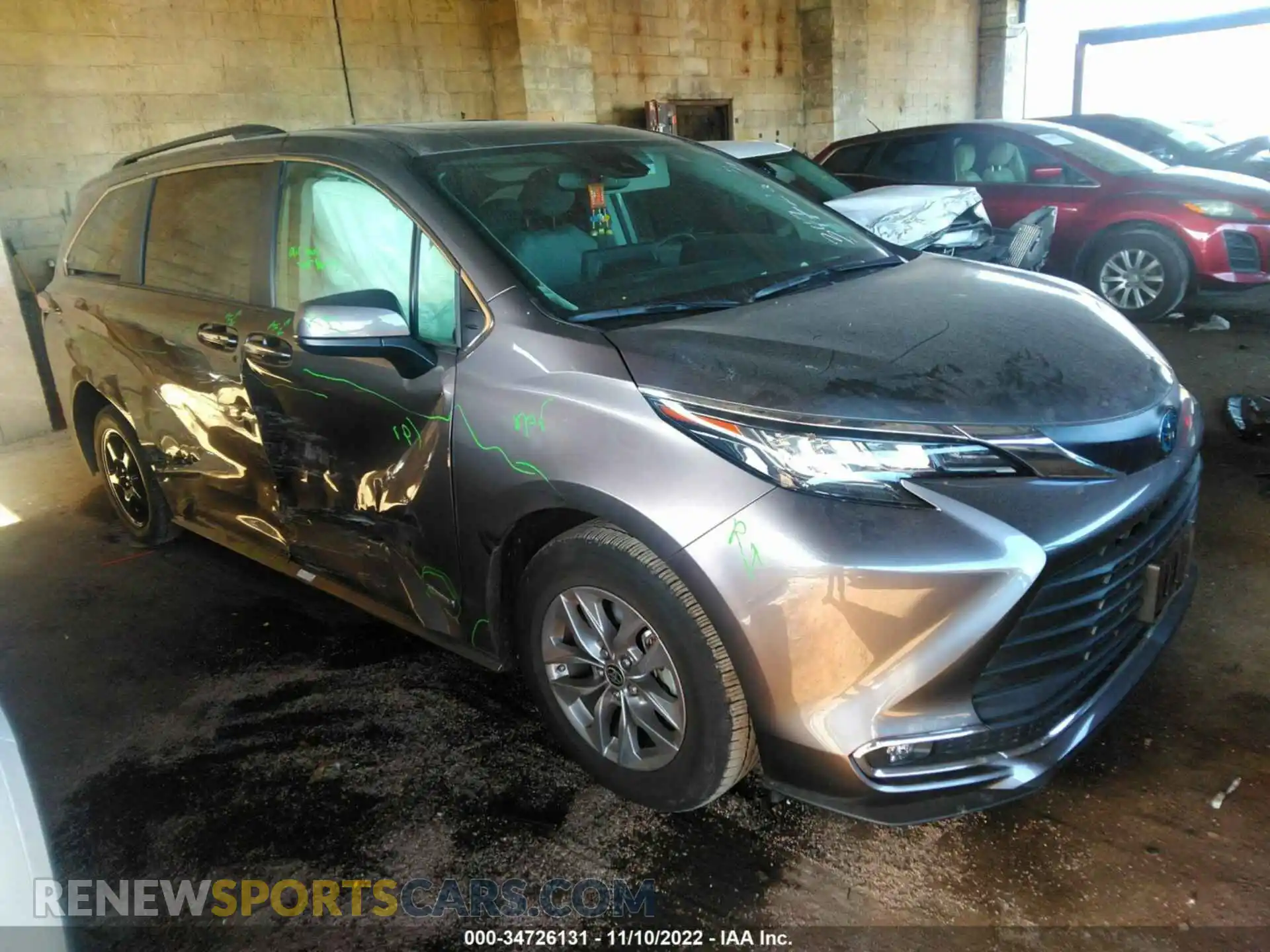 1 Photograph of a damaged car 5TDYSKFC9MS038288 TOYOTA SIENNA 2021