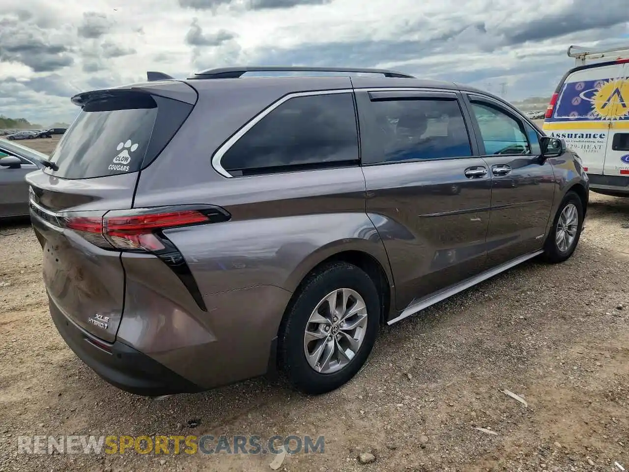 3 Photograph of a damaged car 5TDYSKFC9MS040283 TOYOTA SIENNA 2021