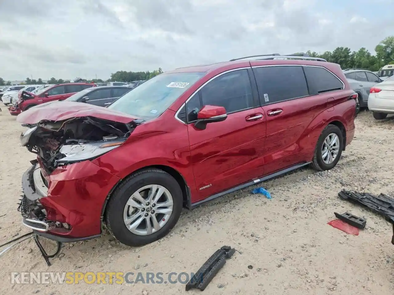 1 Photograph of a damaged car 5TDZRKEC2MS066841 TOYOTA SIENNA 2021