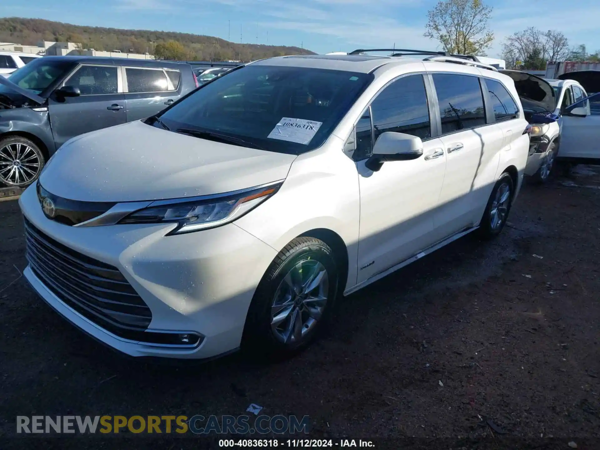2 Photograph of a damaged car 5TDZRKEC7MS038159 TOYOTA SIENNA 2021