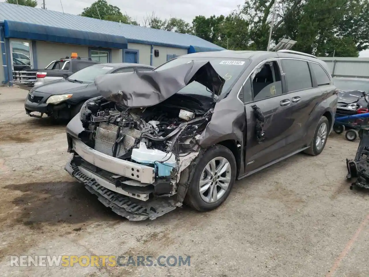 2 Photograph of a damaged car 5TDZRKEC9MS007771 TOYOTA SIENNA 2021