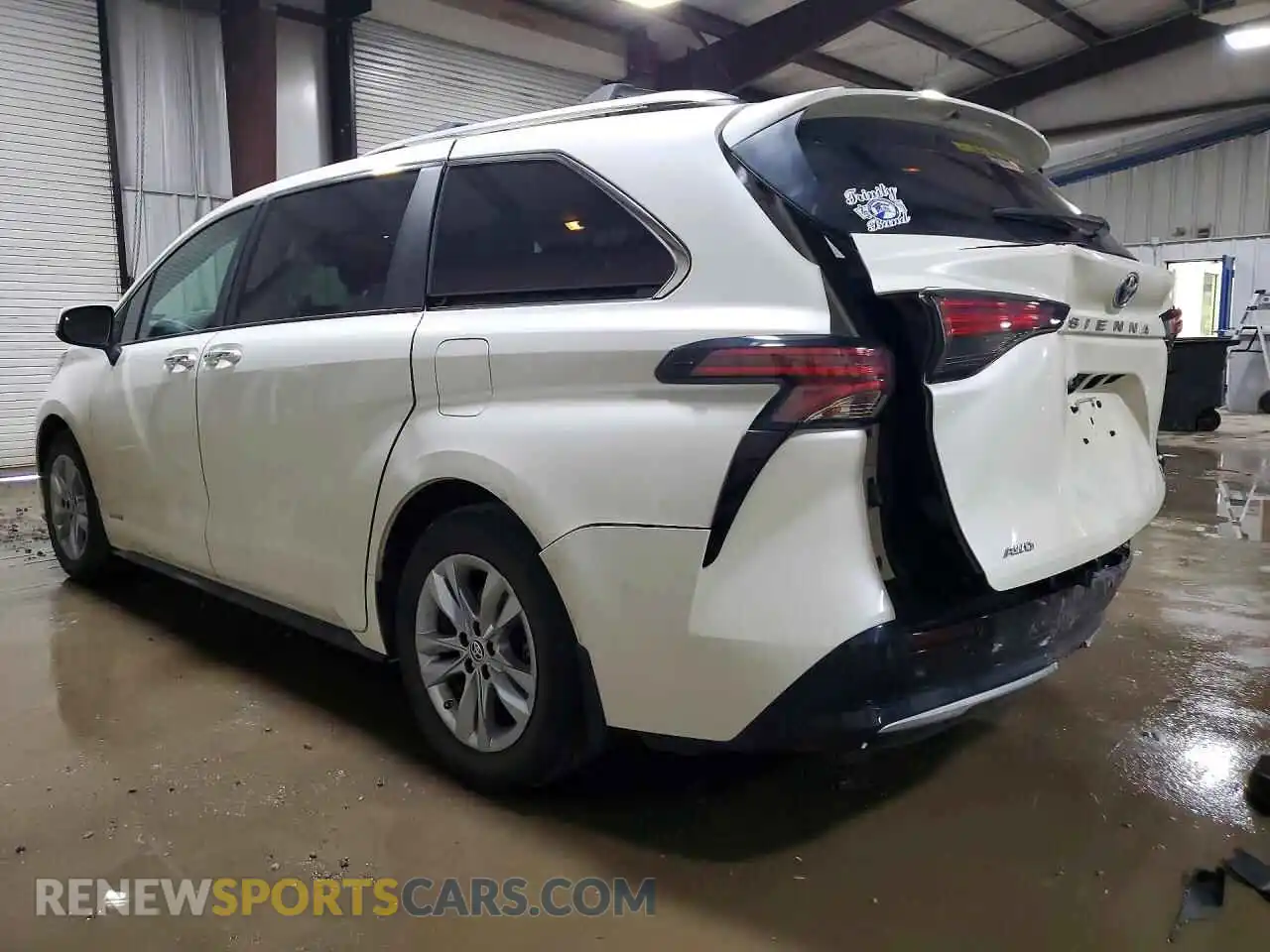 2 Photograph of a damaged car 5TDZSKFC0MS004566 TOYOTA SIENNA 2021
