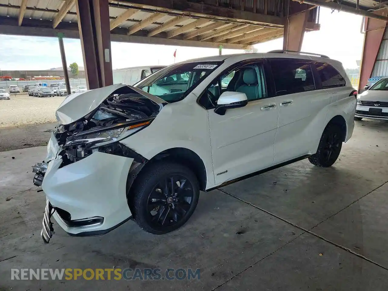 1 Photograph of a damaged car 5TDZSKFC1MS013406 TOYOTA SIENNA 2021