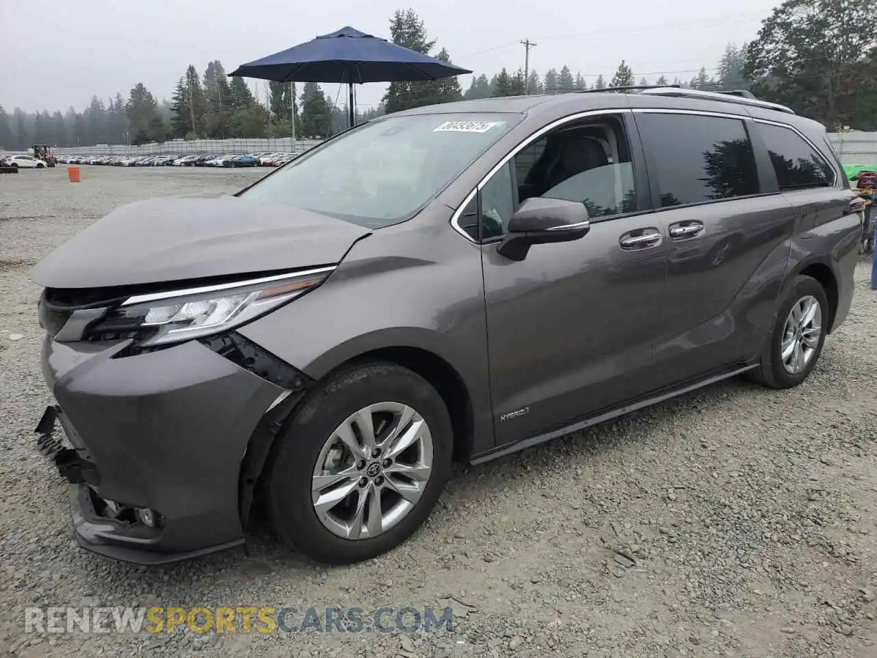1 Photograph of a damaged car 5TDZSKFC6MS037085 TOYOTA SIENNA 2021