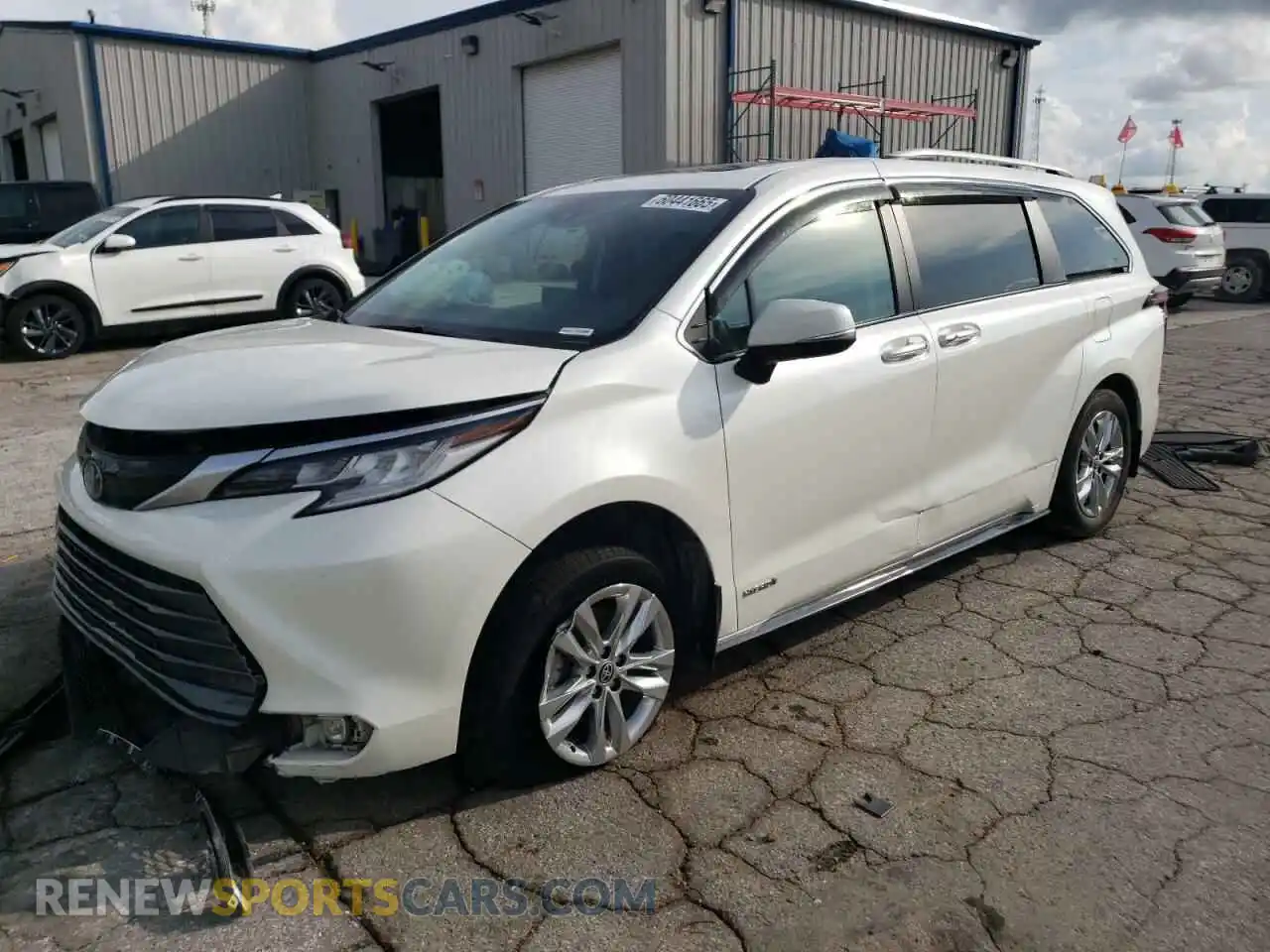 1 Photograph of a damaged car 5TDZSKFC8MS004959 TOYOTA SIENNA 2021