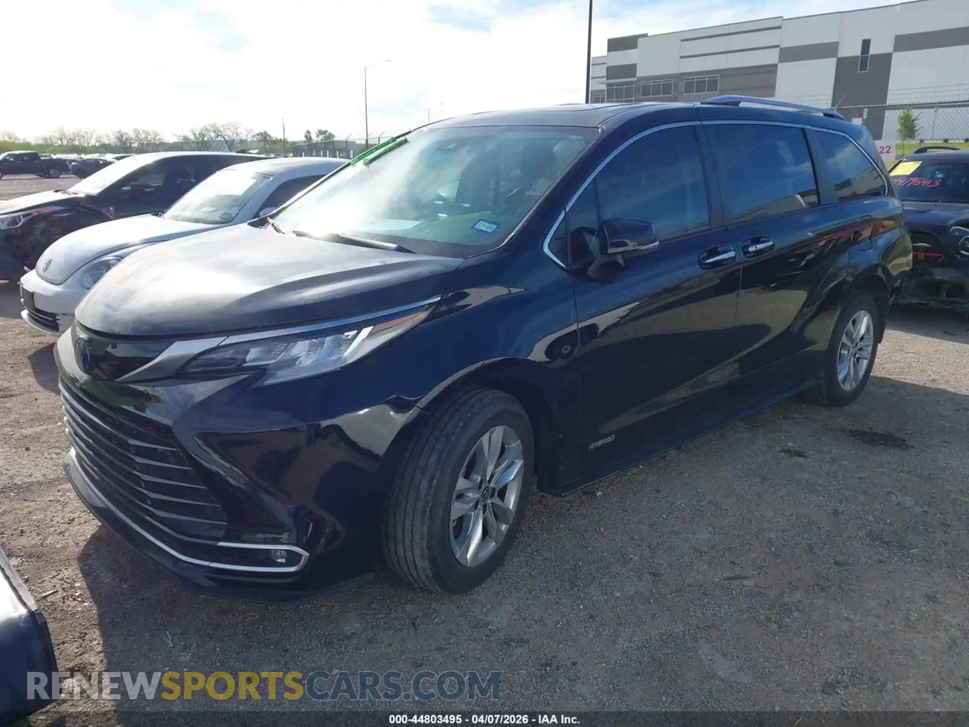 2 Photograph of a damaged car 5TDZSKFCXMS033279 TOYOTA SIENNA 2021