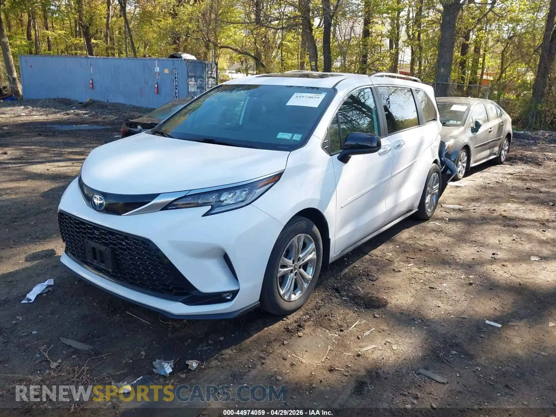 2 fotografías del automóvil dañado 5TDDSKFC3NS073652 TOYOTA SIENNA 2022