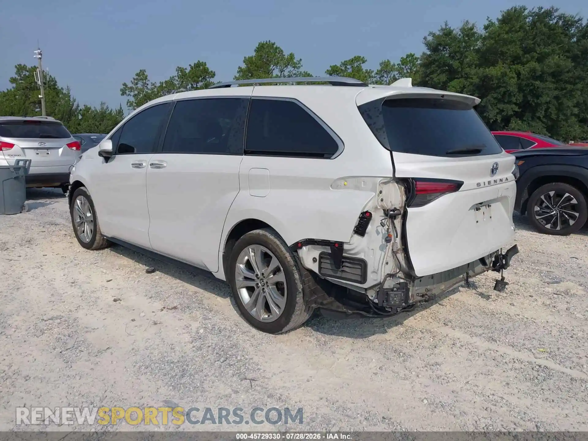 3 fotografías del automóvil dañado 5TDERKEC4NS085598 TOYOTA SIENNA 2022