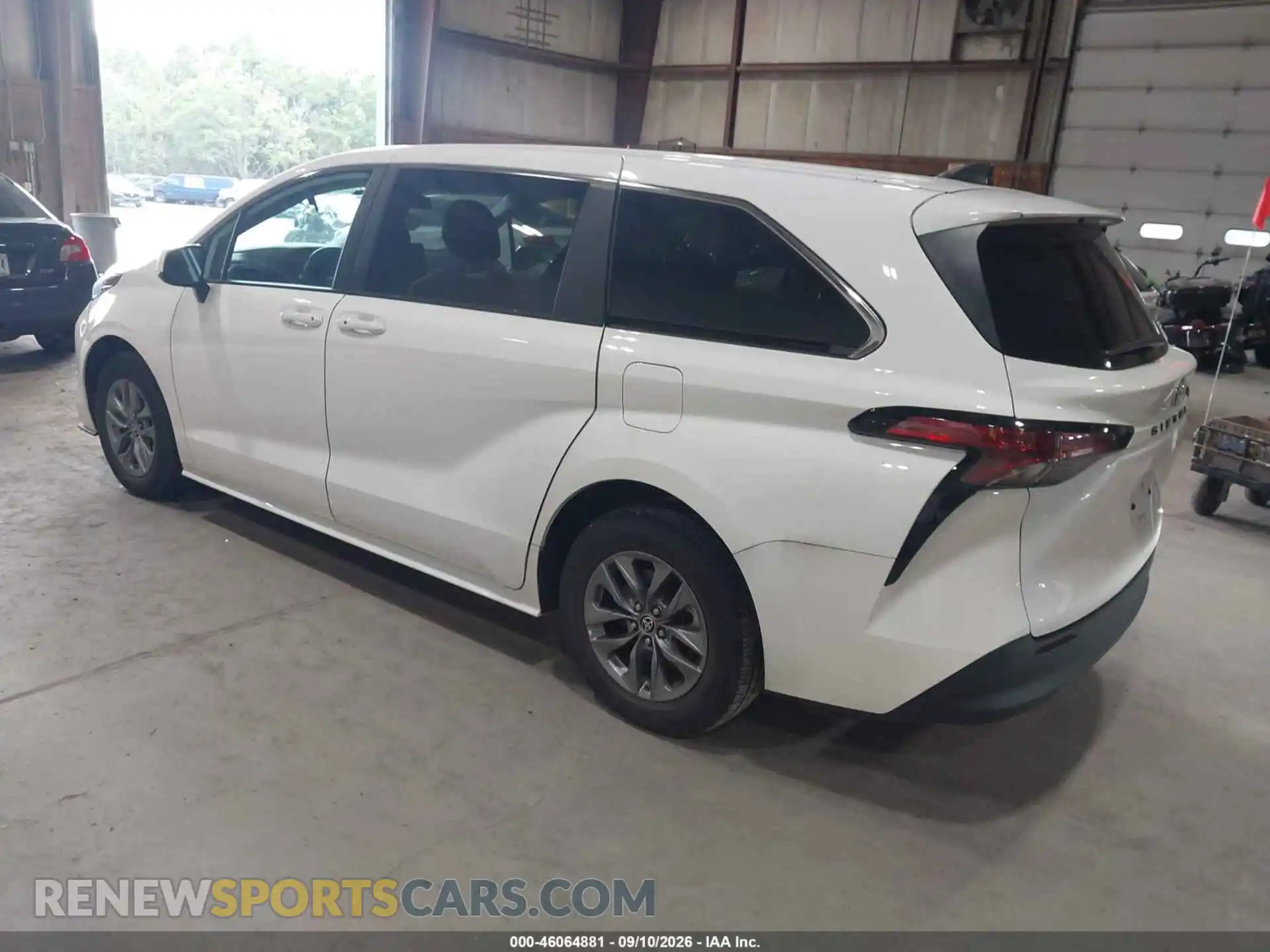 3 fotografías del automóvil dañado 5TDKRKEC3NS131344 TOYOTA SIENNA 2022