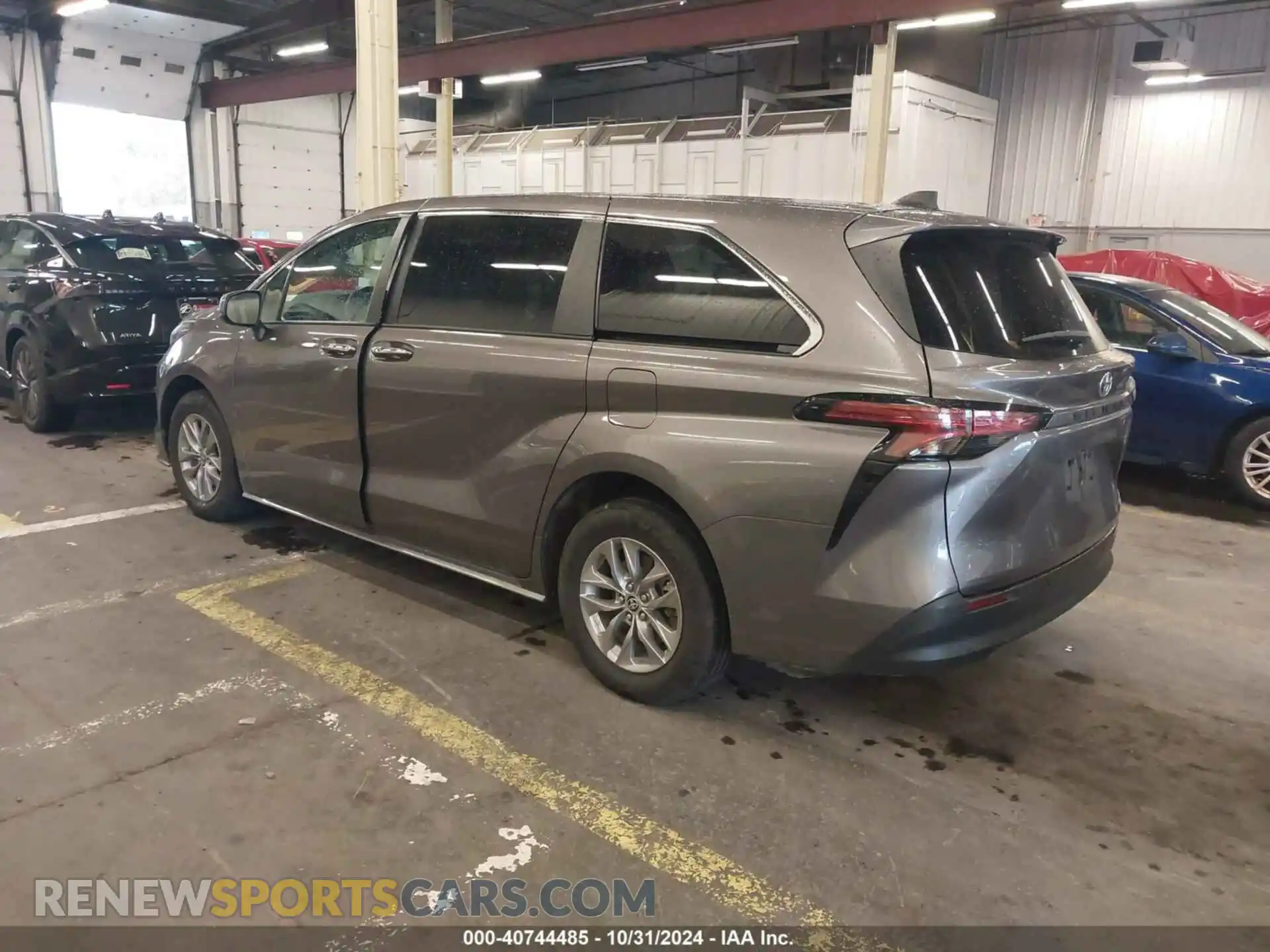 3 Фотография поврежденного автомобиля 5TDYRKEC3NS091549 TOYOTA SIENNA 2022