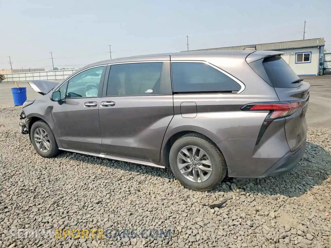 2 fotografías del automóvil dañado 5TDYRKEC4NS093309 TOYOTA SIENNA 2022