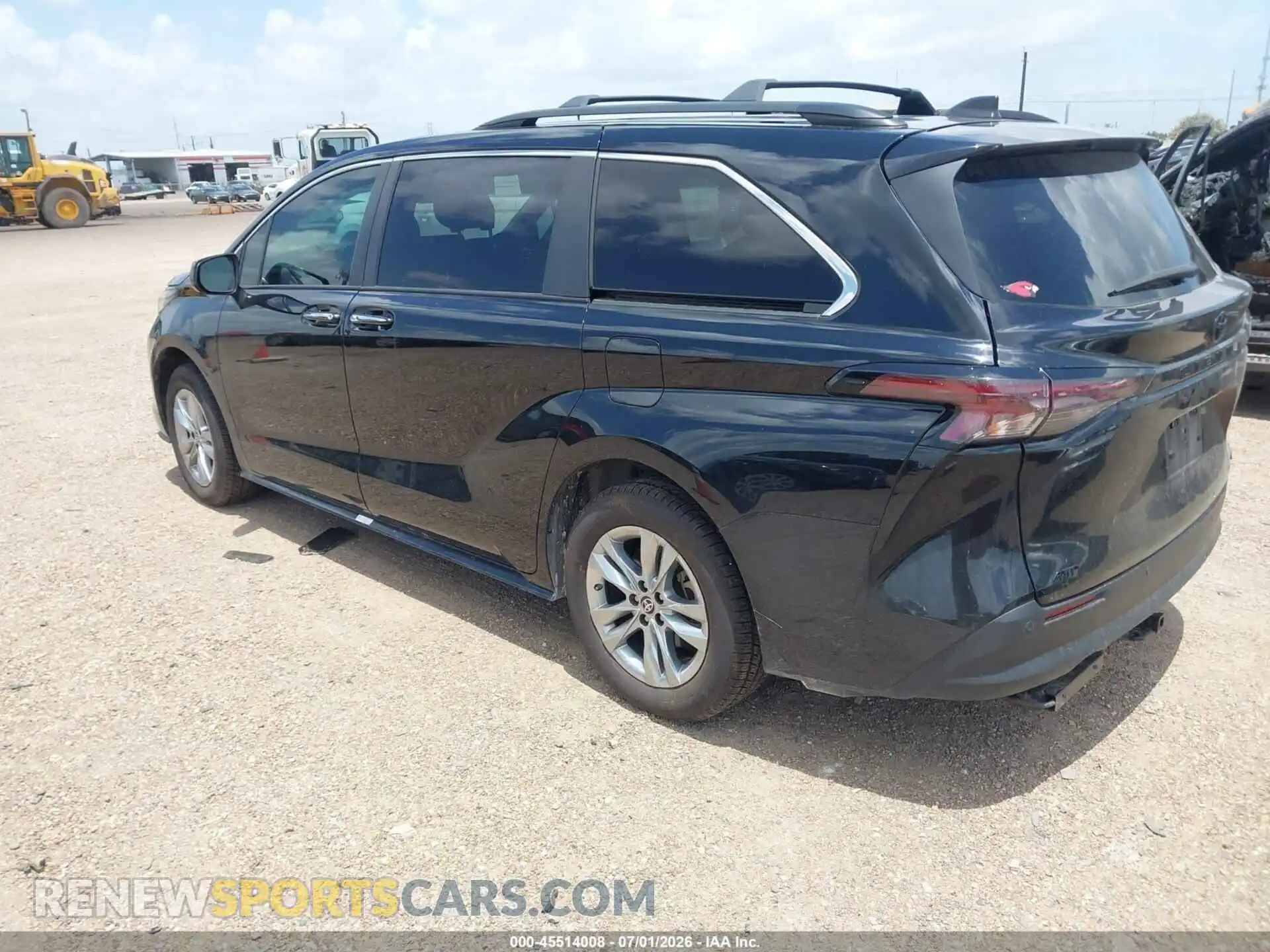 3 Фотография поврежденного автомобиля 5TDCSKFC2PS101391 TOYOTA SIENNA 2023