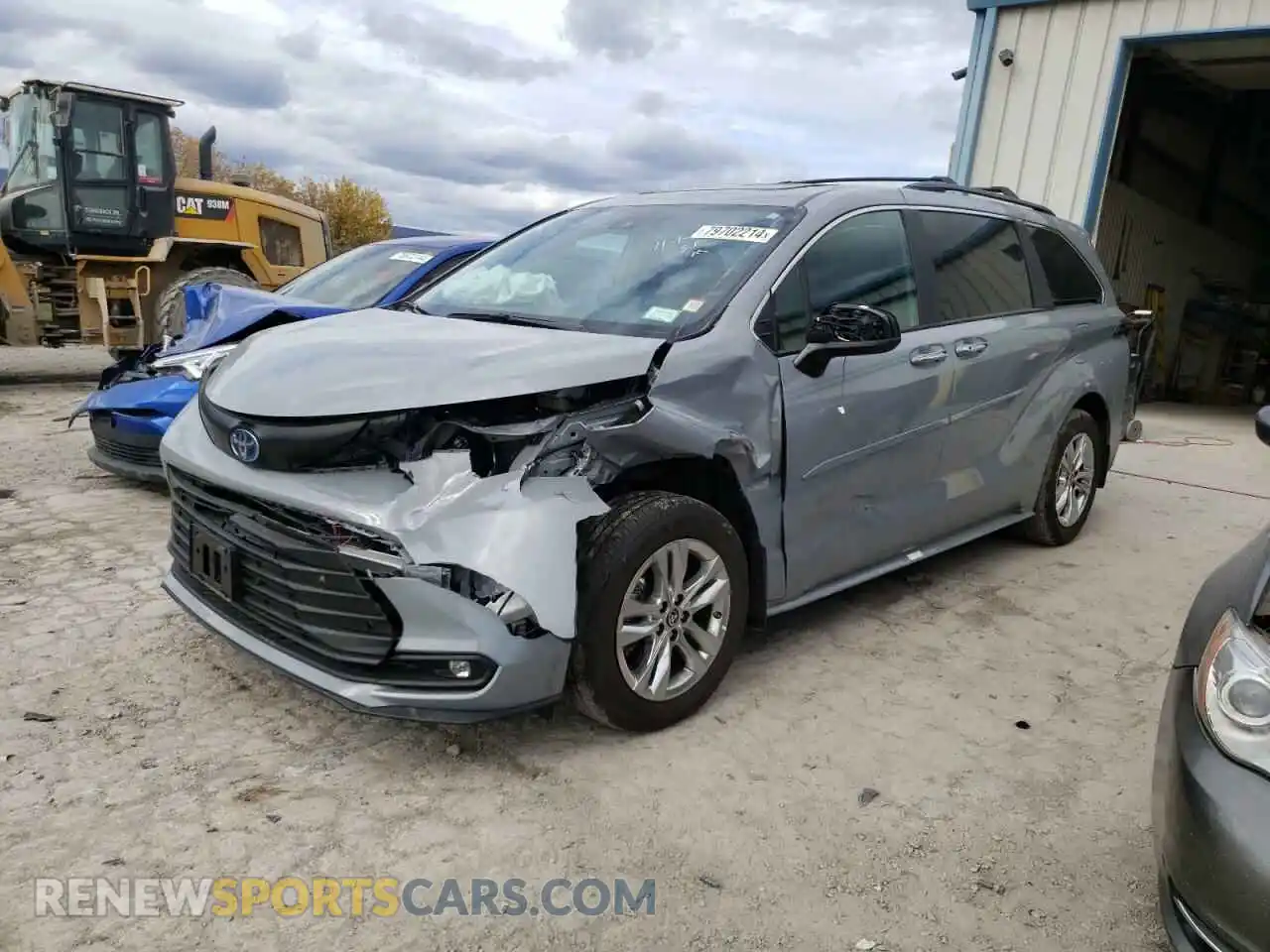 1 Photograph of a damaged car 5TDCSKFC3PS103084 TOYOTA SIENNA 2023