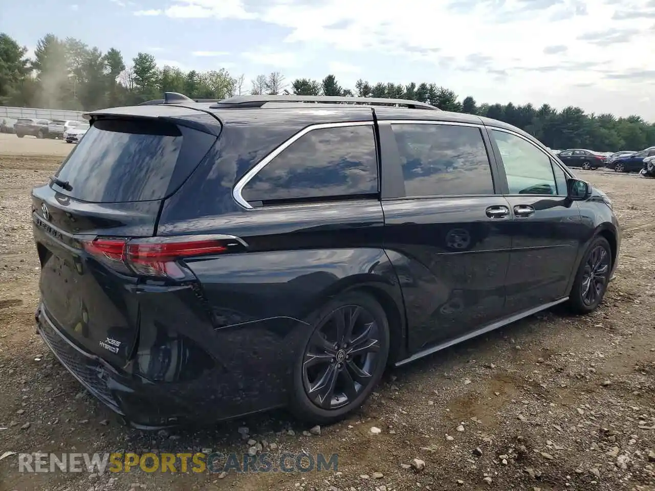 3 fotografías del automóvil dañado 5TDDRKEC3PS166008 TOYOTA SIENNA 2023