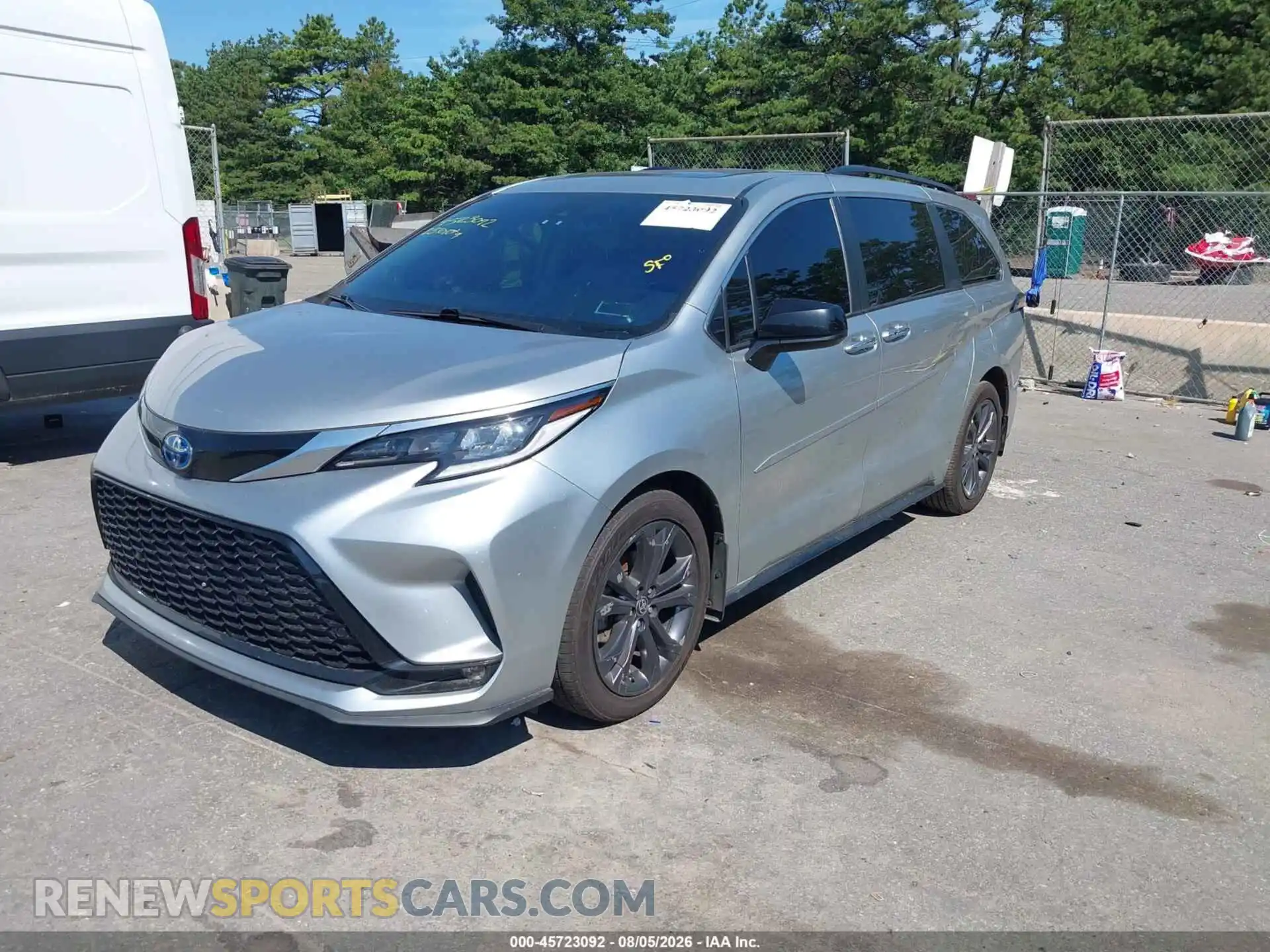 2 Photograph of a damaged car 5TDDRKEC3PS178353 TOYOTA SIENNA 2023