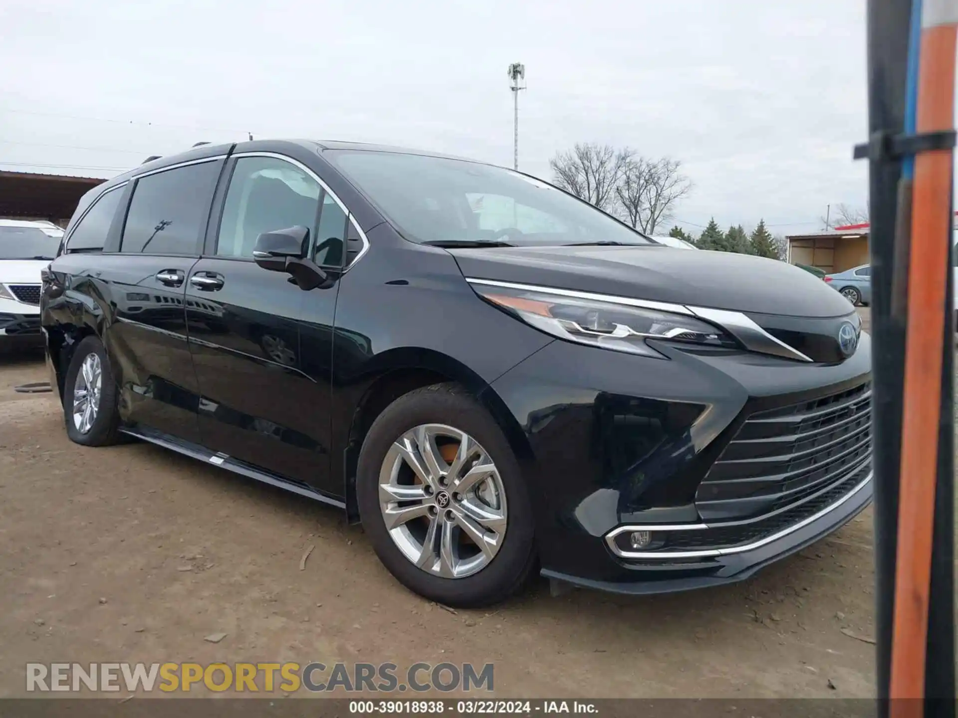 1 fotografías del automóvil dañado 5TDESKFC0PS082123 TOYOTA SIENNA 2023