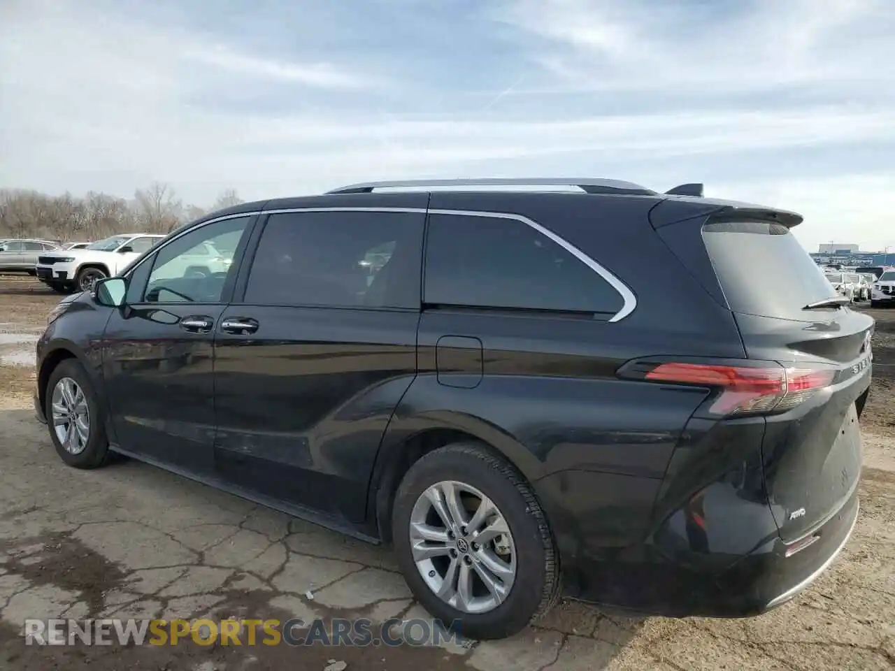 2 Photograph of a damaged car 5TDESKFC2PS097237 TOYOTA SIENNA 2023