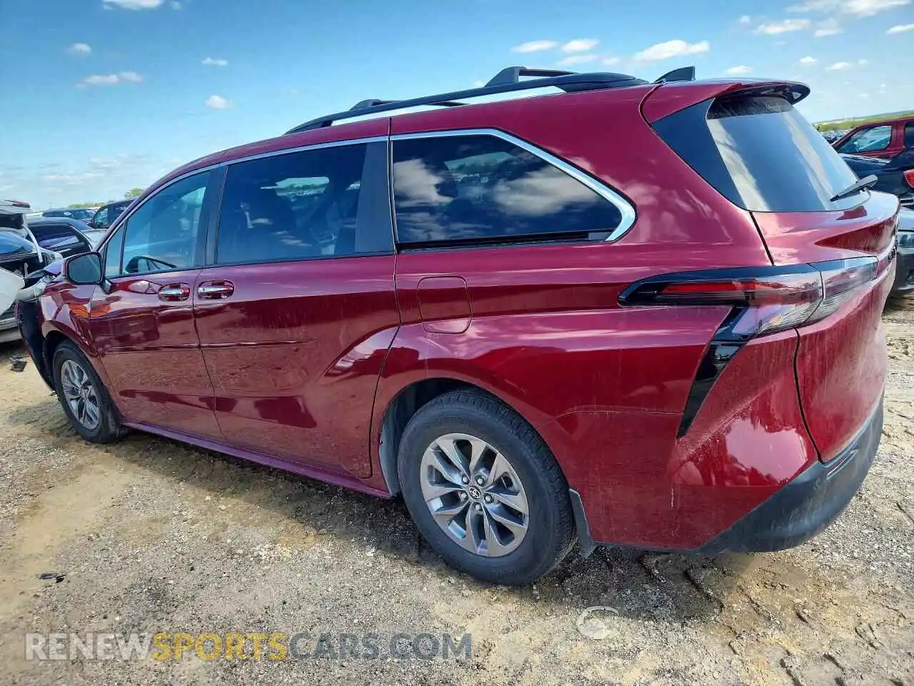 2 Photograph of a damaged car 5TDYRKECXPS178478 TOYOTA SIENNA 2023