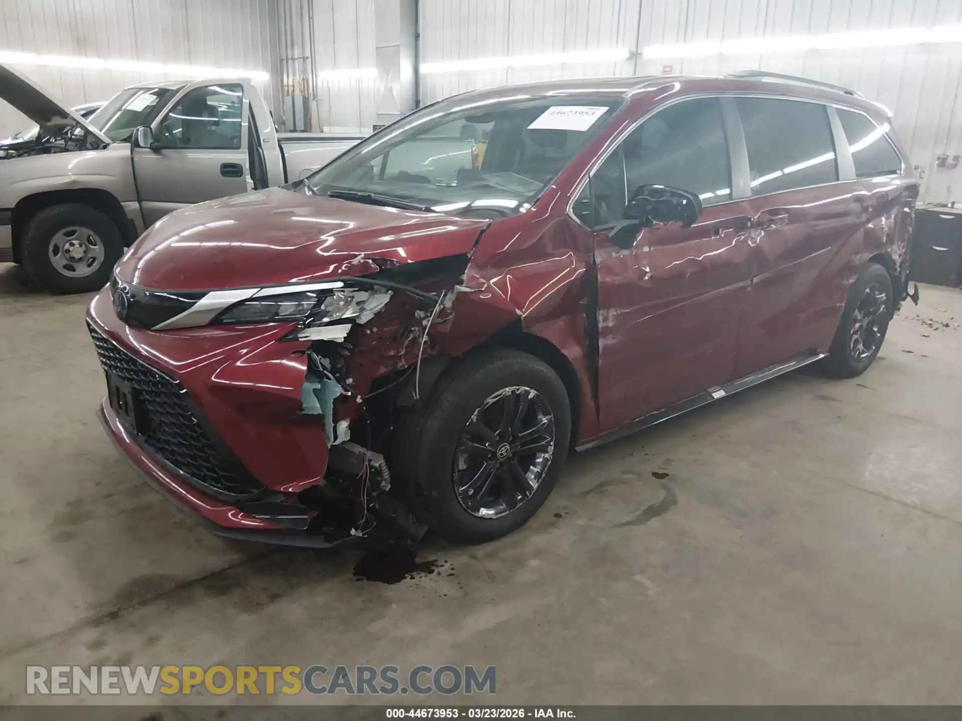 2 fotografías del automóvil dañado 5TDDSKFC7RS147922 TOYOTA SIENNA 2024