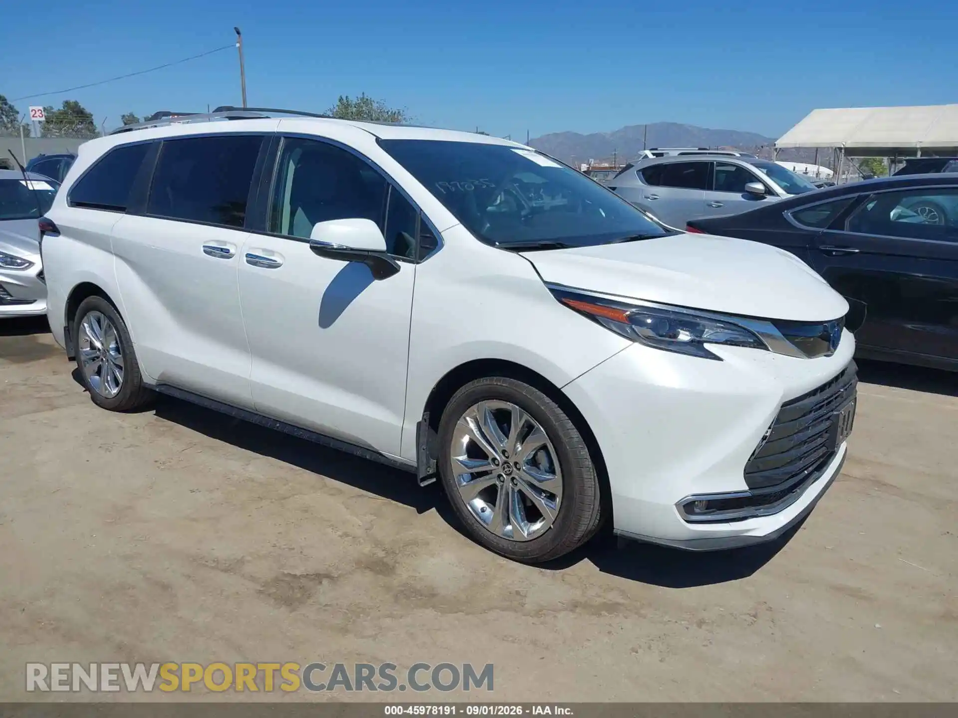1 Photograph of a damaged car 5TDERKEC4RS183715 TOYOTA SIENNA 2024
