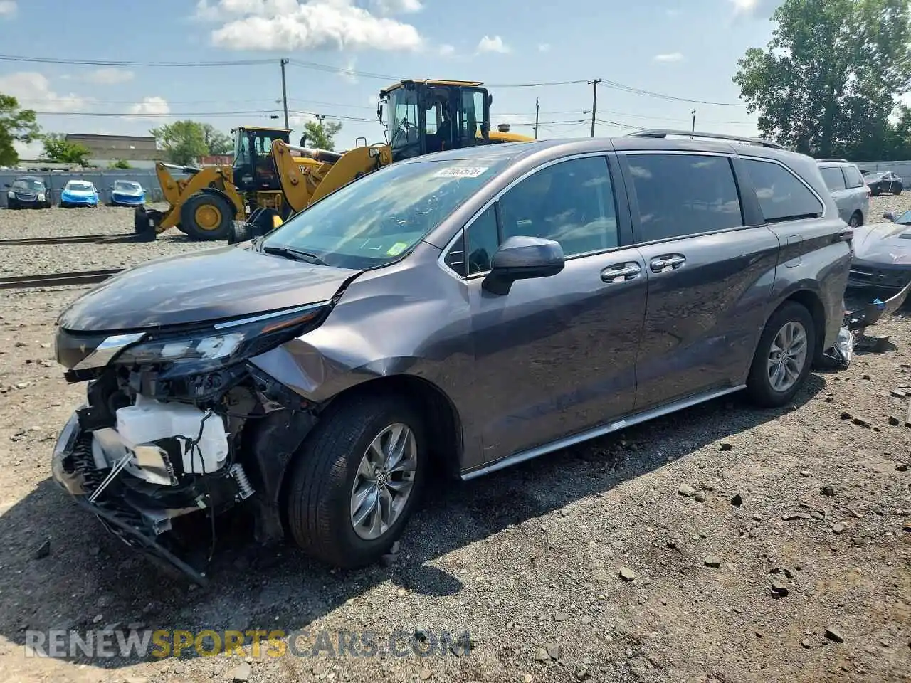 1 Photograph of a damaged car 5TDYRKEC4RS219996 TOYOTA SIENNA 2024