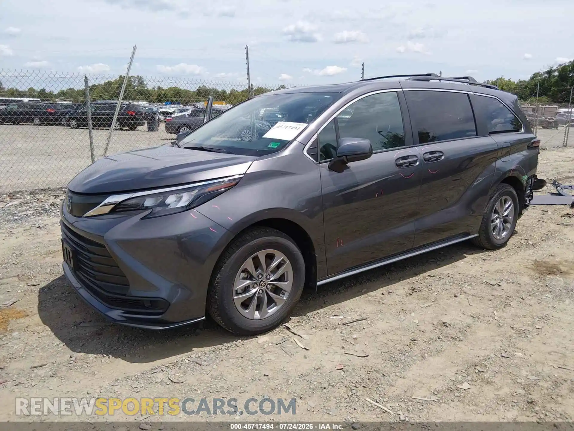 2 Photograph of a damaged car 5TDBRKEC0SS238508 TOYOTA SIENNA 2025
