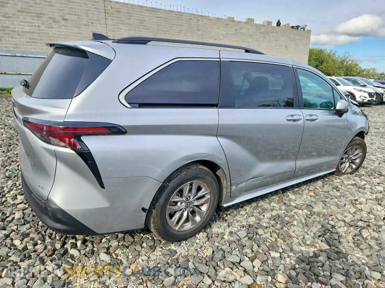 3 Фотография поврежденного автомобиля 5TDBRKEC9SS239222 TOYOTA SIENNA 2025