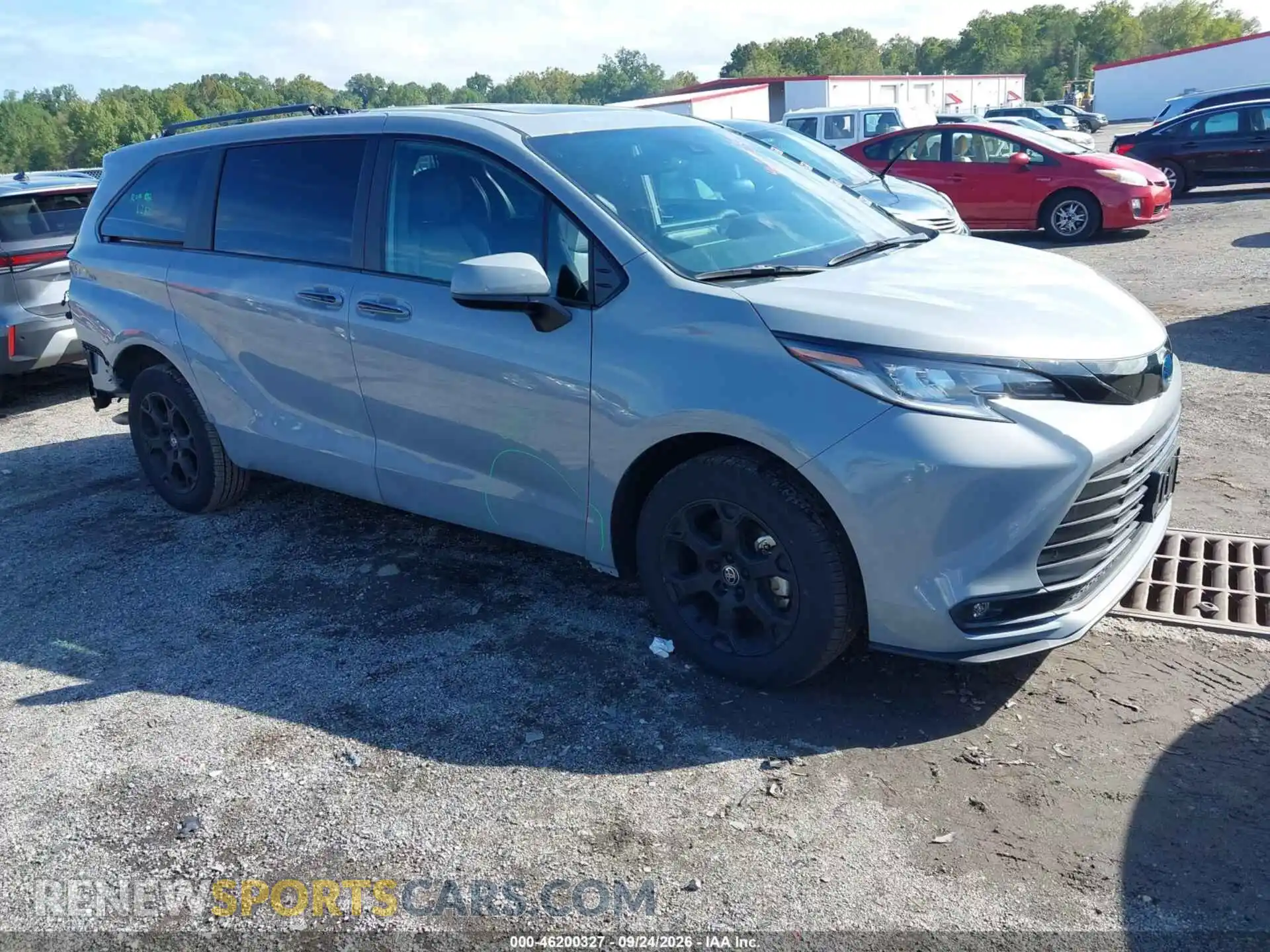 1 Photograph of a damaged car 5TDCSKFC1SS200874 TOYOTA SIENNA 2025