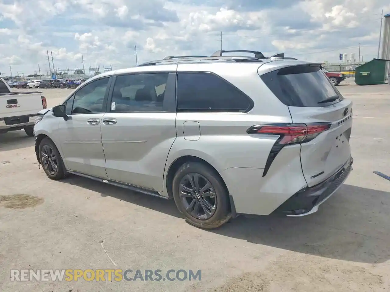 2 Фотография поврежденного автомобиля 5TDCSKFC9SS218359 TOYOTA SIENNA 2025
