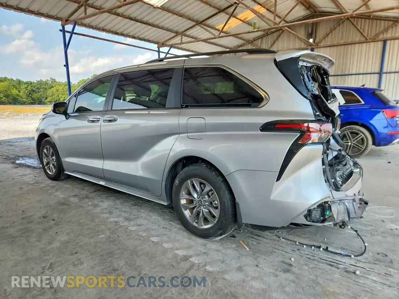 2 fotografías del automóvil dañado 5TDJRKEC7SS251462 TOYOTA SIENNA 2025