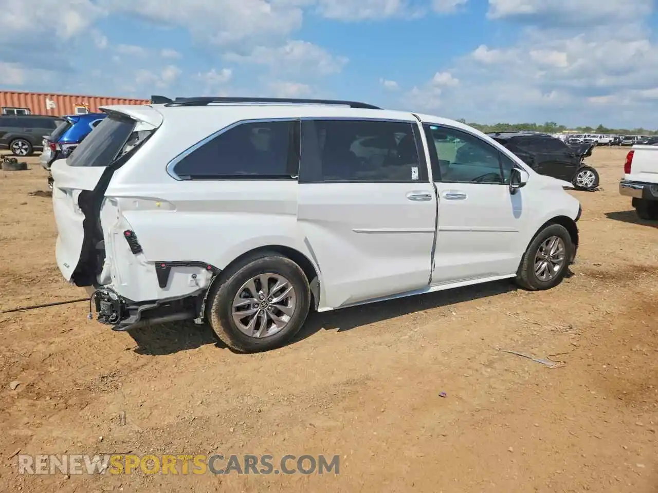 3 fotografías del automóvil dañado 5TDJSKFC6SS210257 TOYOTA SIENNA 2025