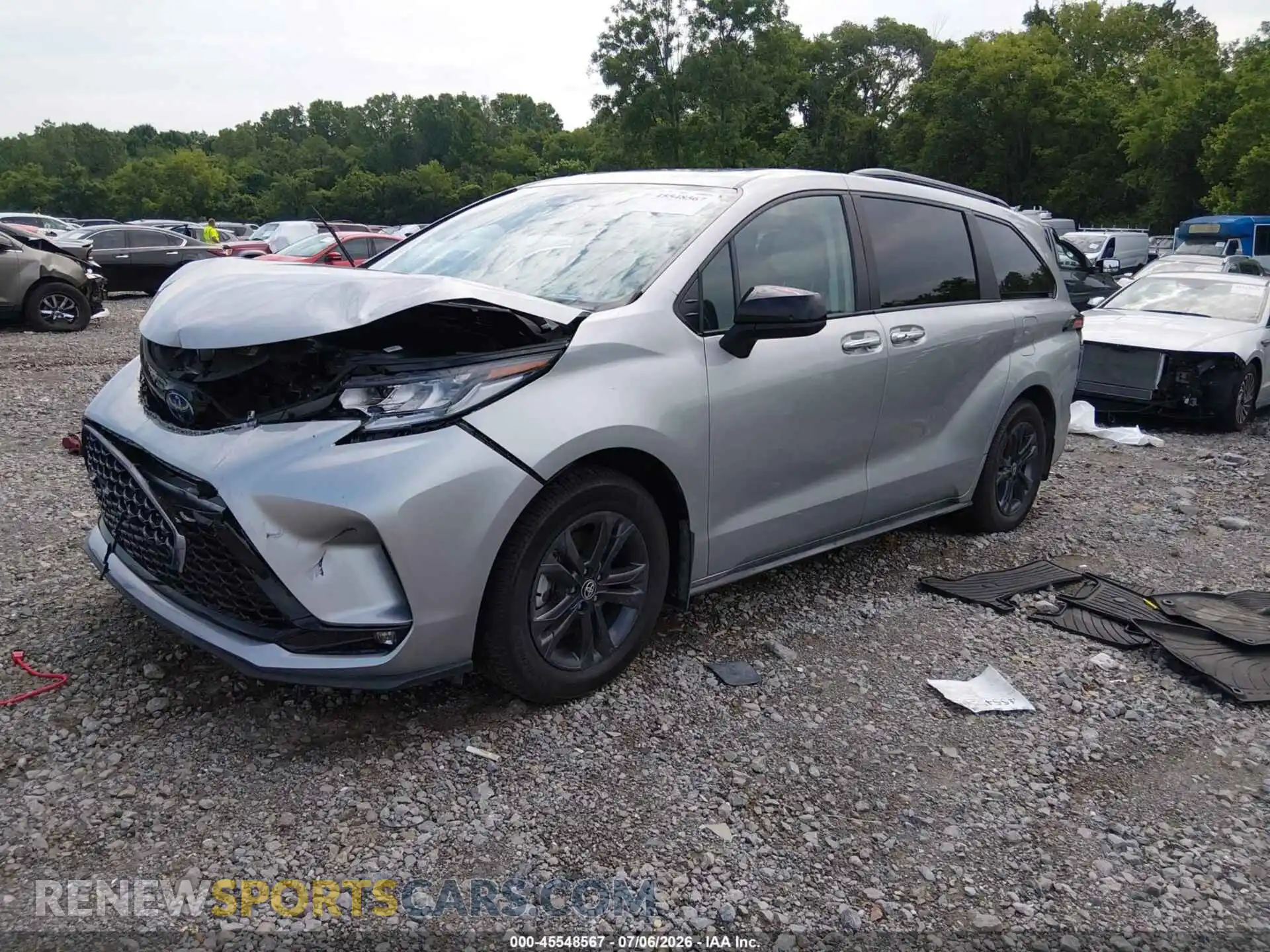 2 fotografías del automóvil dañado 5TDXSKFC7SS211461 TOYOTA SIENNA 2025