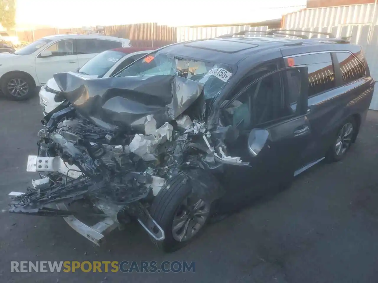 1 Photograph of a damaged car 5TDZSKFC4SS205139 TOYOTA SIENNA 2025